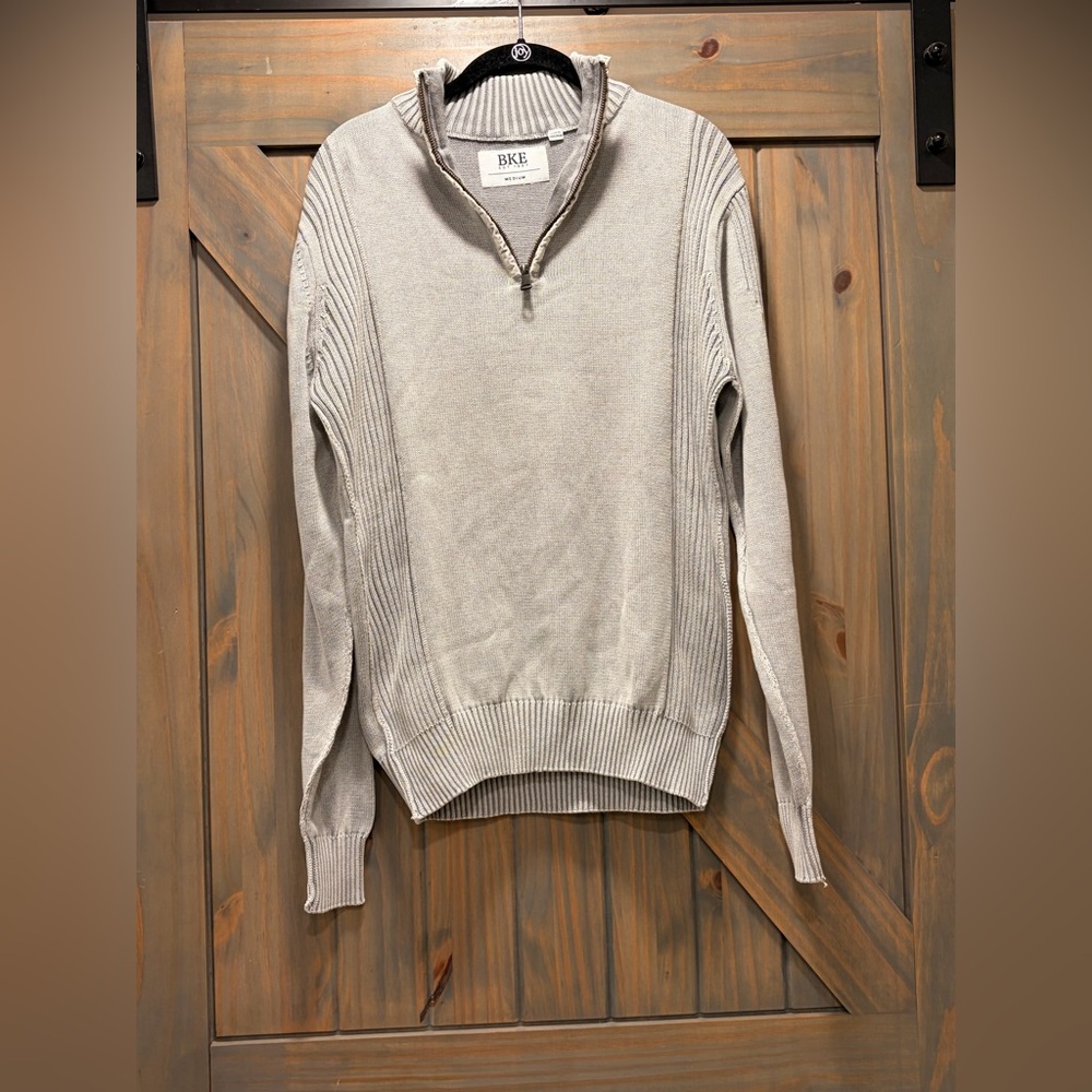 BKE Men's Light Beige Zip-Neck Sweater SZ medium